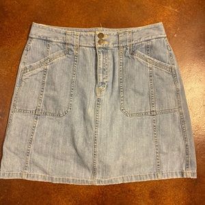 Croft & Borrow Denim Stretch Skirt